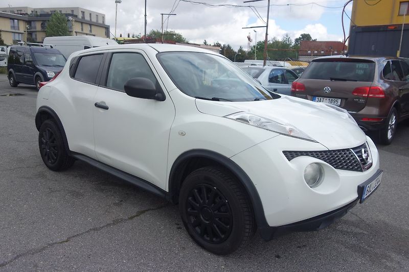 Nissan Juke 1,5DCi NAJ.127000 km !!! - fotka 2 z 34