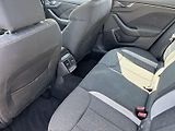 Škoda Kamiq (2023) 1.0 TSI Style - náhled 8