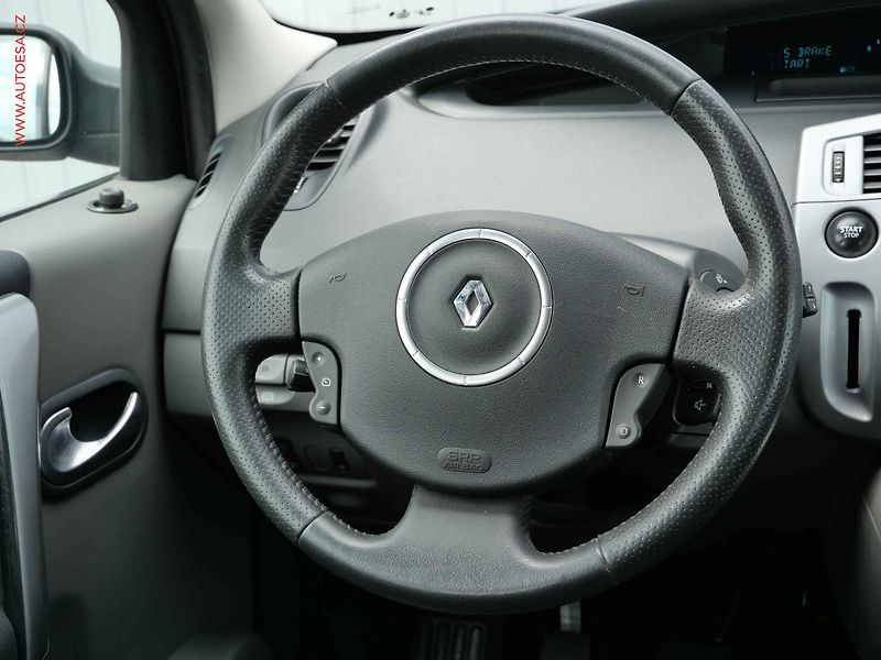 Renault Grand Scénic (2007) 1.5 dCi, AC, temp - fotka 11 z 19