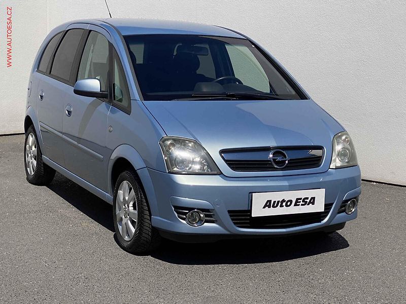 Opel Meriva (2010) 1.6i, AC, park.asist - fotka 1 z 15