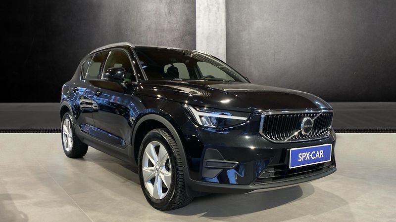 Volvo XC40 CORE, B3 FWD, 120+10 kW / 163+ - fotografie inzerátu