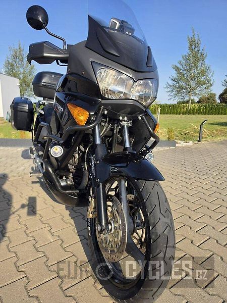 Honda XL 1000 V Varadero (2004) - fotka 3 z 17