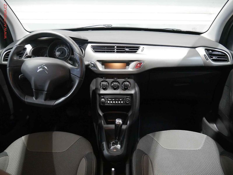 Citroën C3 (2015) 1.2 PT, AT - fotka 8 z 16
