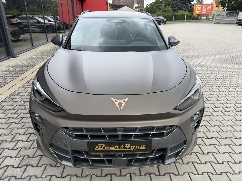 Cupra Terramar (2026) 2.0TSI 150kW 4WD R20 NT DCC CZ - fotka 14 z 46