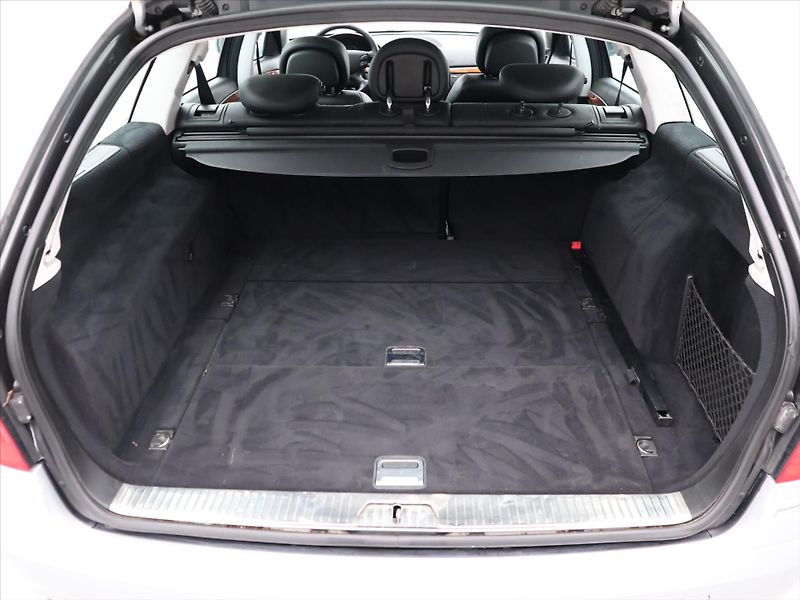 Mercedes-Benz Třídy E 3,0 280 CDI 4Matic Elegance - fotka 10 z 32