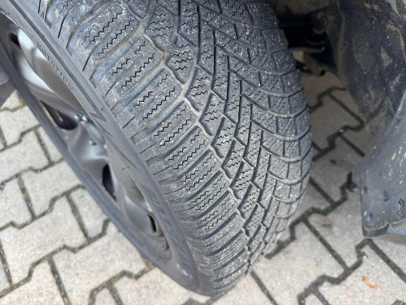 Subaru Forester (2014) 4x4 2,0i 110KW STK ITÁLIE - fotka 2 z 44