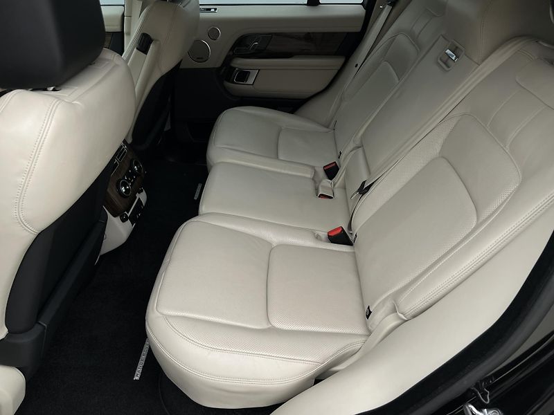 Land Rover Range Rover 4.4 SDV8 VOGUE AUT CZ - fotka 6 z 52