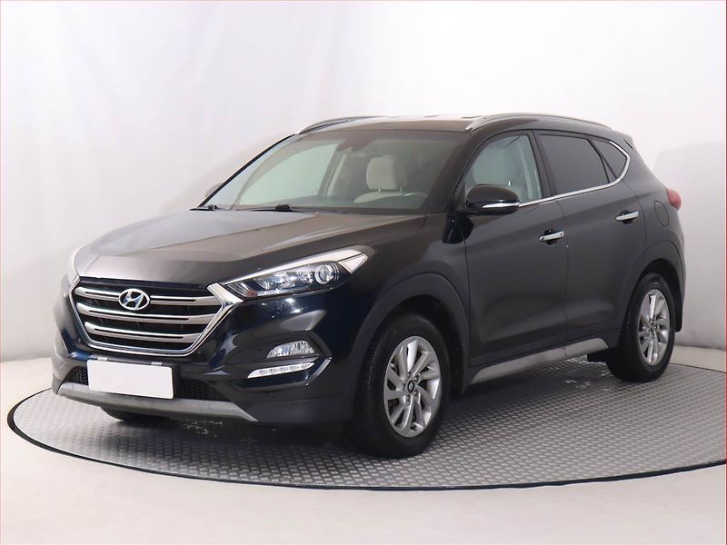 Hyundai Tucson (2018) 1.6 T-GDI, 4X4, Automat - fotka 2 z 19