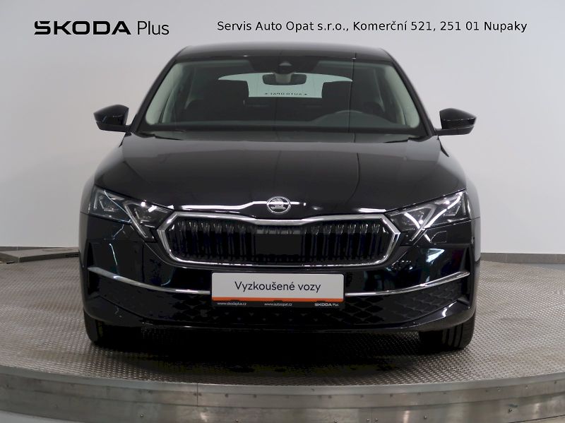 Škoda Octavia (2024) SELECTION 2.0TDI 85kW MATRIX - fotka 4 z 33