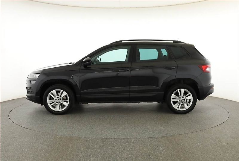 Škoda Karoq (2018) 1.0 TSI, Navi, Tempomat - fotka 3 z 17