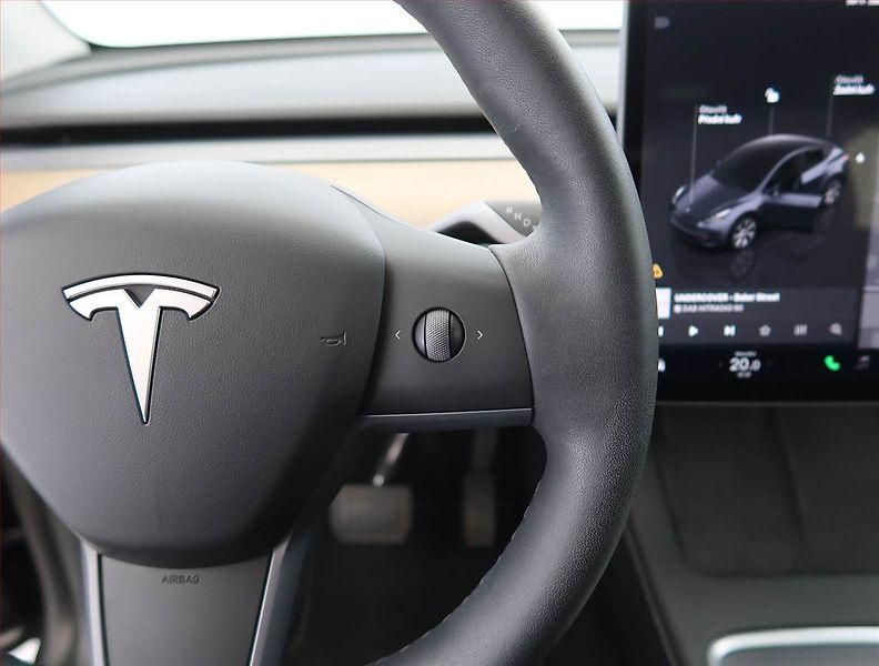 Tesla Model Y (2022) Long Range AWD 79kWh, SoH 92% - fotka 29 z 33