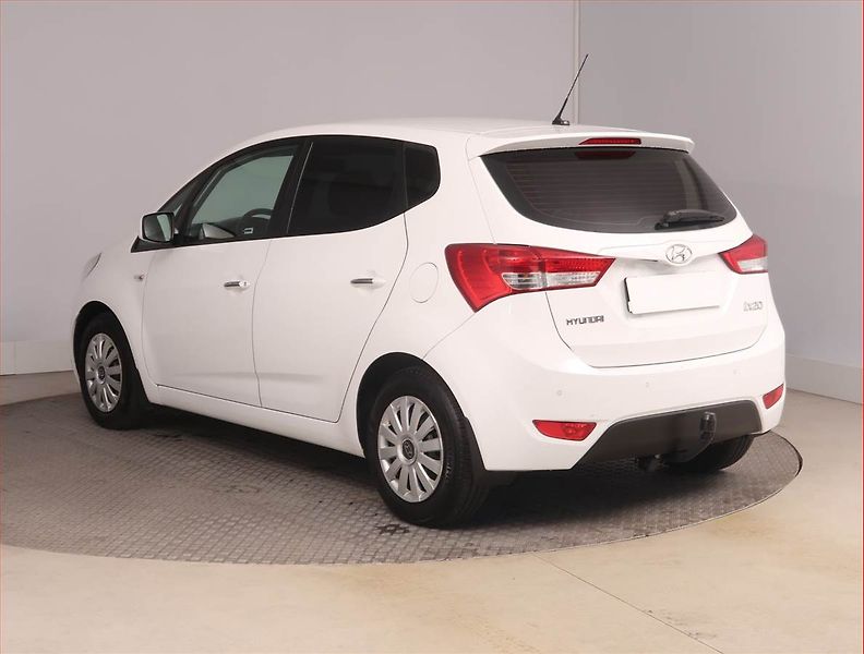 Hyundai ix20 (2018) 1.4 CVVT, Serv.kniha, Tempomat - fotka 4 z 15