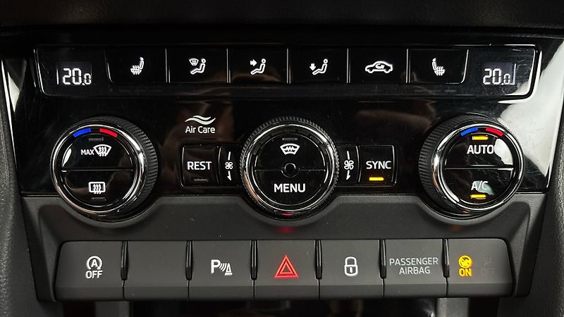 Škoda Kodiaq 2.0 TDI DSG 4x4 Sportline - fotka 13 z 29