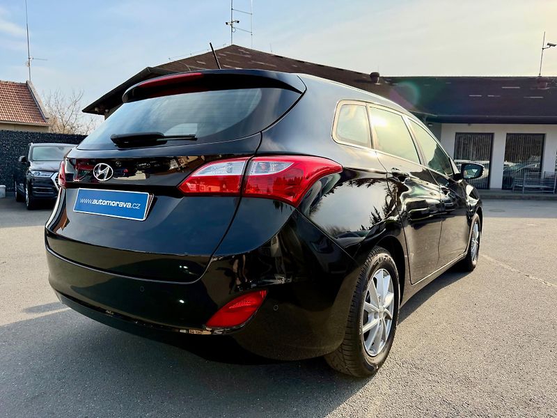 Hyundai i30 (2016) 1.6 CRDI 81 KW - CZ - AUT - fotka 5 z 18