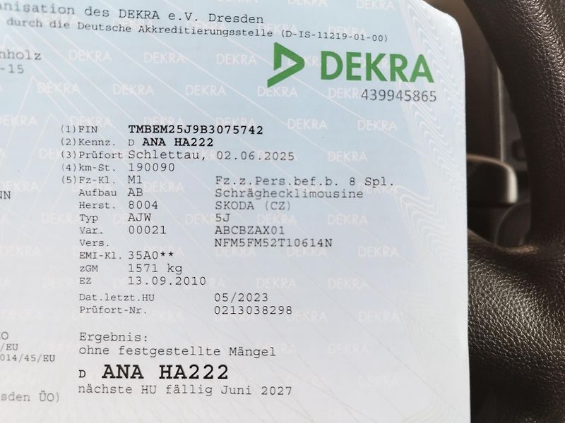 Škoda Fabia (2010) 1,2TSI,63KW,KLIMA,SER.KNIHA - fotka 21 z 21