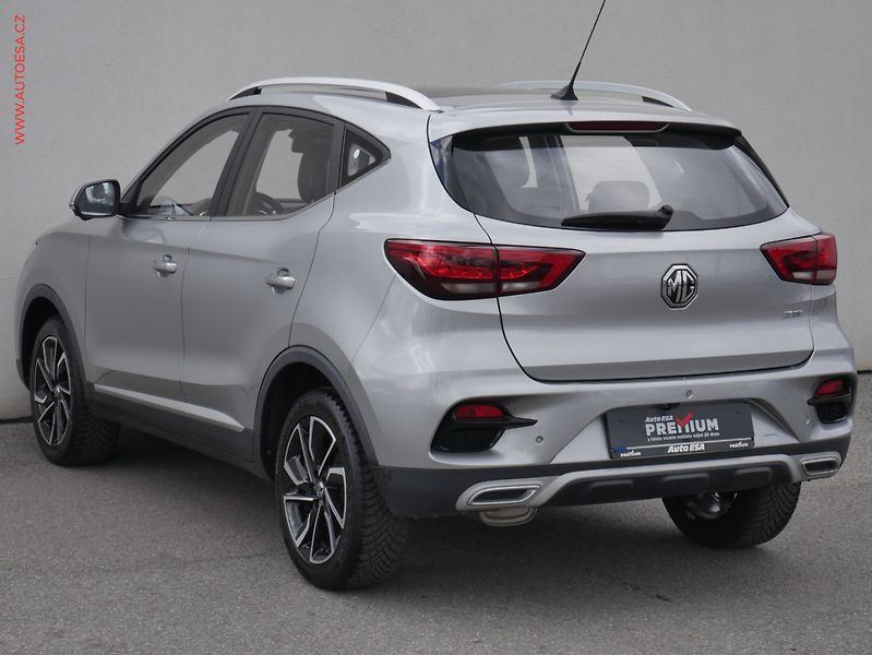 MG ZS (2022) 1.0 TGi, 1.maj,ČR, Exclusive - fotka 6 z 28