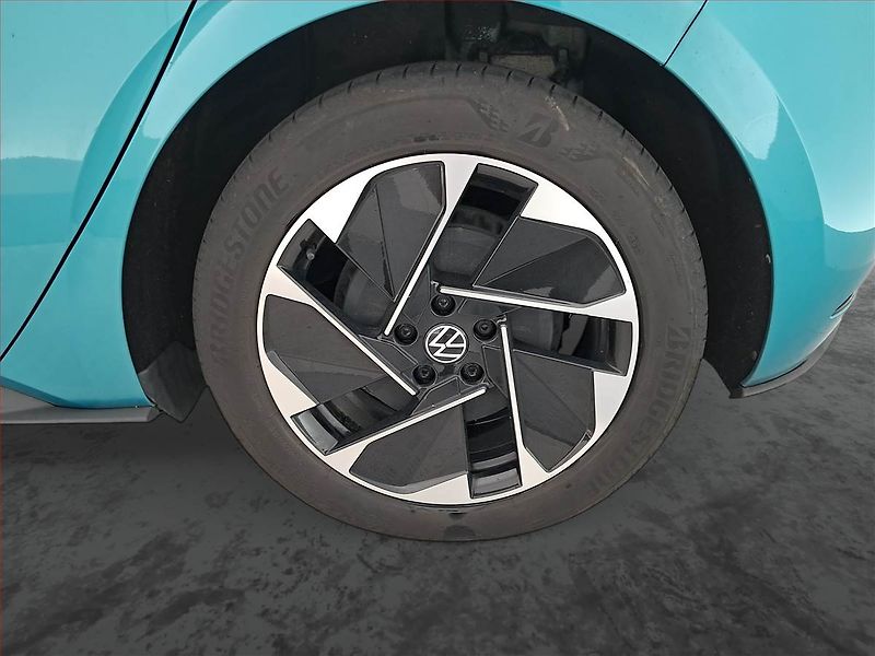 Volkswagen ID.3 (2021) Pro Perf. (62 kWh), SoH 94% - fotka 15 z 16