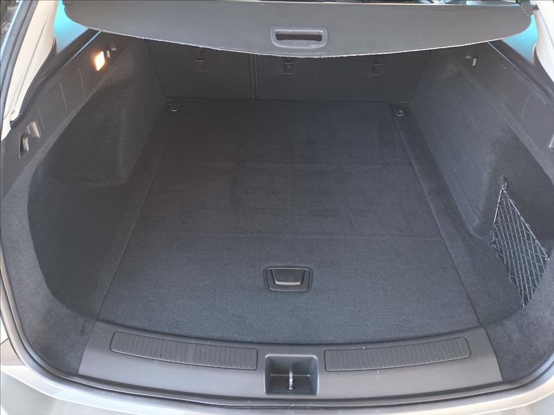 Opel Insignia 1,6 CDTI,81KW,SERVIS,LED,NAVI, - fotka 19 z 44