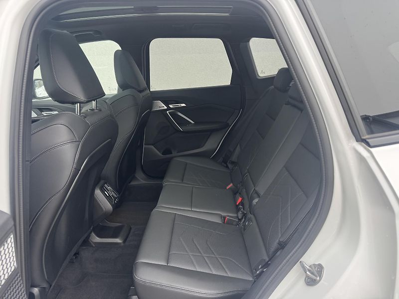 BMW X1 sDrive20i M-sport - fotka 8 z 20
