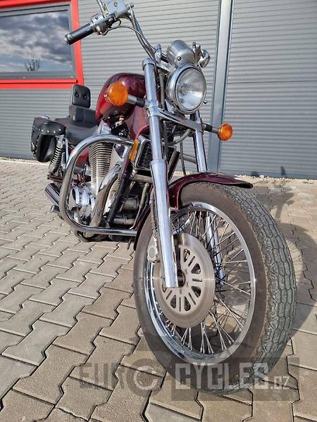 Suzuki VS 1400 GLP Intruder (1992) - fotka 13 z 18