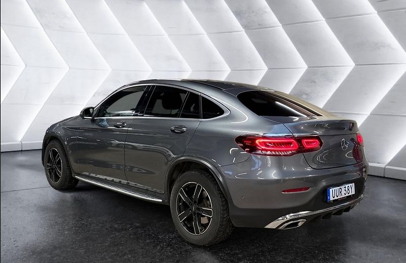 Mercedes-Benz GLC 200 Coupé 4MATIC Pano - fotka 3 z 18