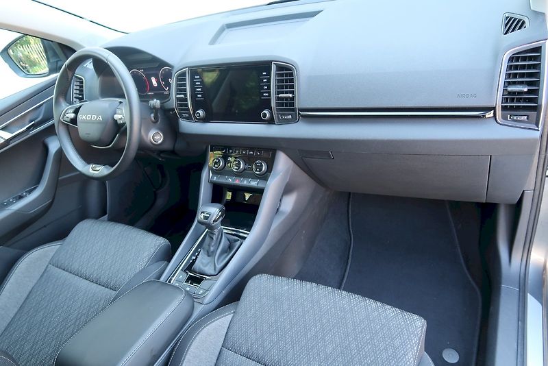Škoda Karoq (2025) Top Selection 1.5 TSI 110 kW D - fotka 20 z 28