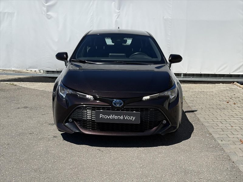 Toyota Corolla 1,8 Comfort Tech - fotka 2 z 19