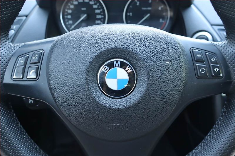 BMW X1 (2014) M Sport xDrive18d, 4X4 - fotka 22 z 24