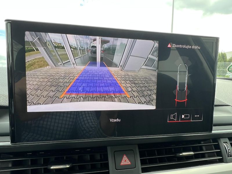 Audi A4 Avant (2022) 2.0 TDI - fotka 33 z 33