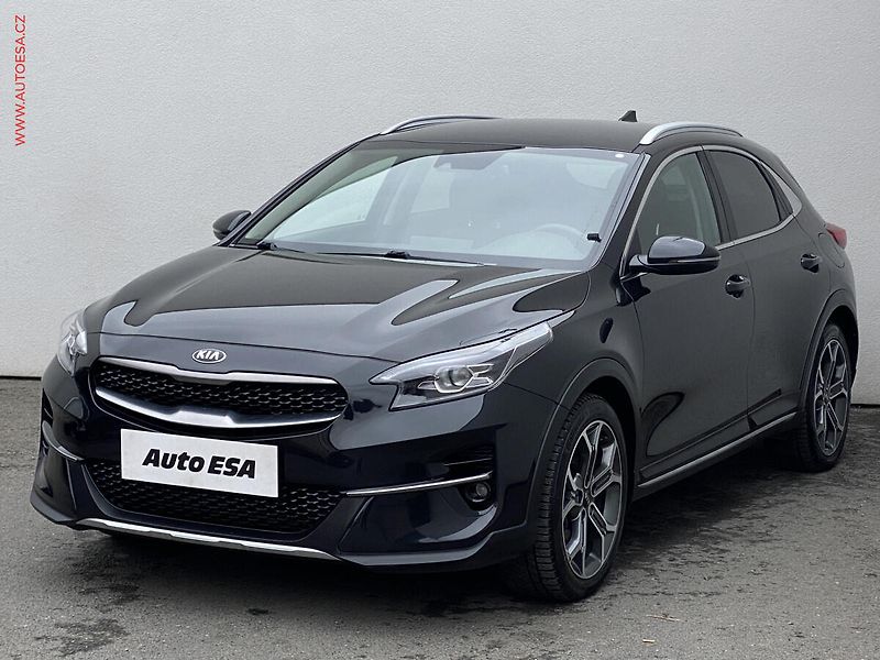 Kia XCeed (2019) 1.6T-GDi, 2.maj,ČR, AT. LED - fotka 3 z 19