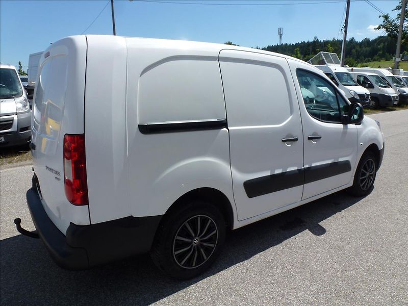 Peugeot Partner 1,6 HDI LONG L2H1 WEBASTO 3mís - fotka 8 z 44