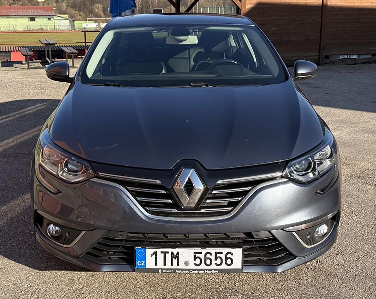 Renault Mégane (2018) Klima, kamera, výhřev sedadel - fotka 8 z 20