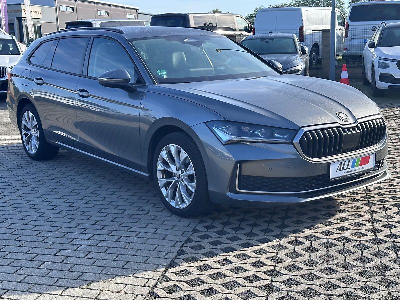 Škoda Superb 2.0 TDI 110kW Selection - fotka 3 z 12