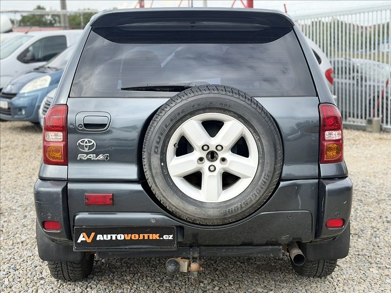 Toyota RAV4 2,0 D-4D 4X4 TAŽNÉ - fotka 6 z 22
