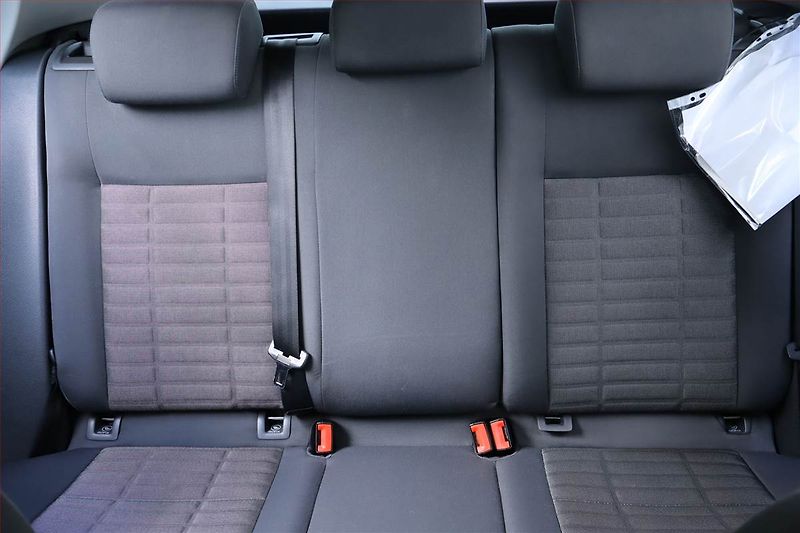 Volkswagen Golf (2007) 2.0 TDI, Automat, Serv.kniha - fotka 10 z 20