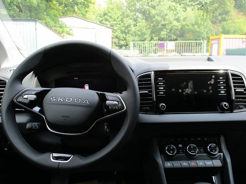 Škoda Karoq Top Selection 1,5TSI 110kW DSG - fotka 11 z 16