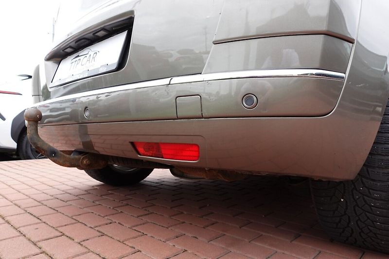 Citroën C4 Picasso 1,6i 88kW M/T - fotka 26 z 28