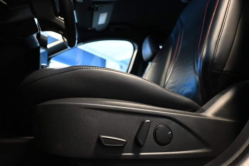 Ford Mustang Mach-E (2022) AWD Matrix LED iACC BO PREMIUM - fotka 33 z 42
