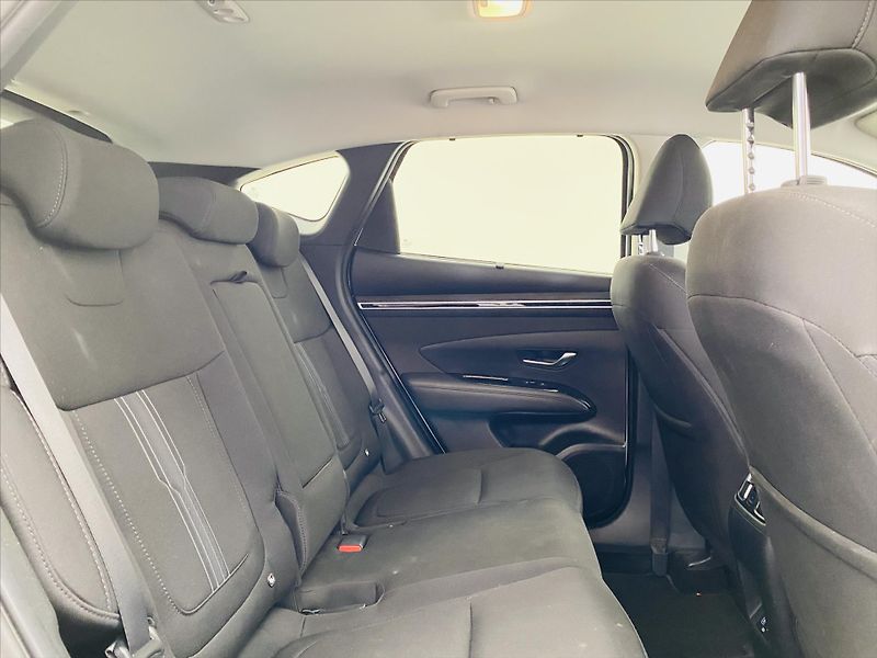 Hyundai Tucson 1,6 CRDi 4x4 DCT Style - fotka 7 z 26