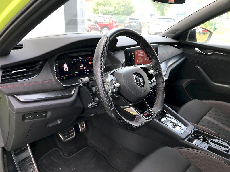 Škoda Octavia (2024) RS TS 180/2.0 A7F - fotka 19 z 30