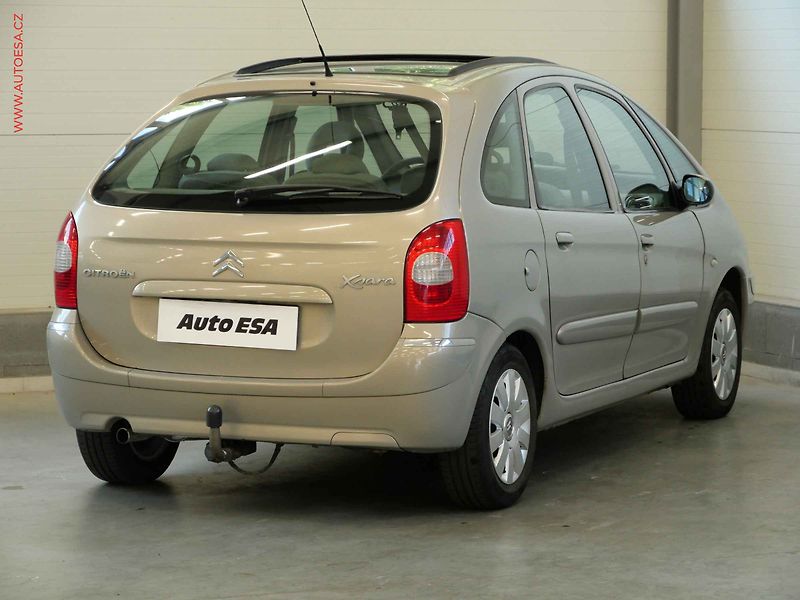 Citroën Xsara Picasso (2005) 1.8i, 1.maj, AC, panor - fotka 4 z 20