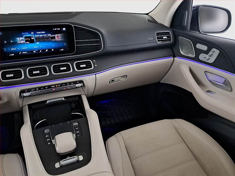 Mercedes-Benz GLE (2021) 400 d - fotka 8 z 24