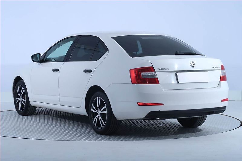 Škoda Octavia (2014) 1.2 TSI, Serv.kniha, Tempomat - fotka 4 z 17