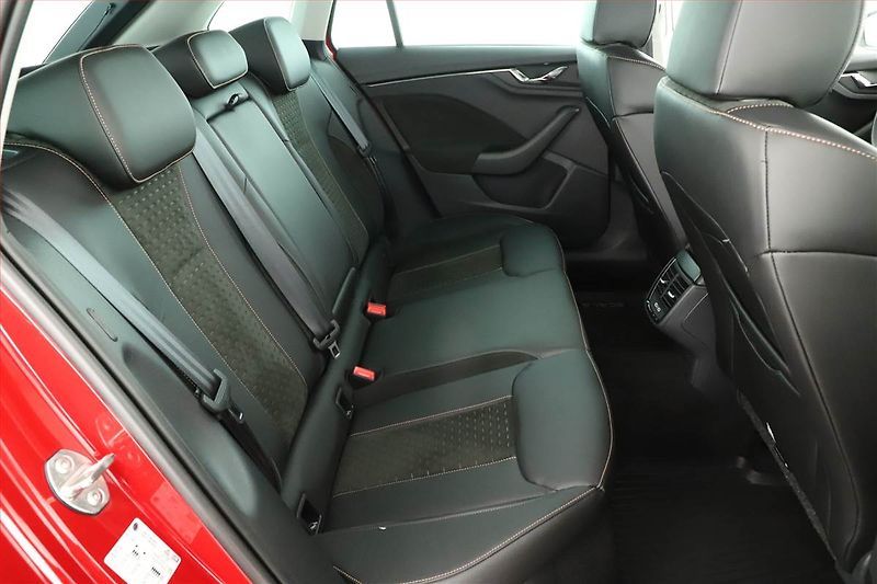 Škoda Scala (2024) First Edition 1.5 TSI - fotka 7 z 19