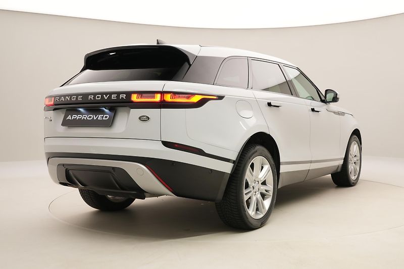 Land Rover Range Rover Velar D200 SE AWD AUT  - fotka 12 z 47