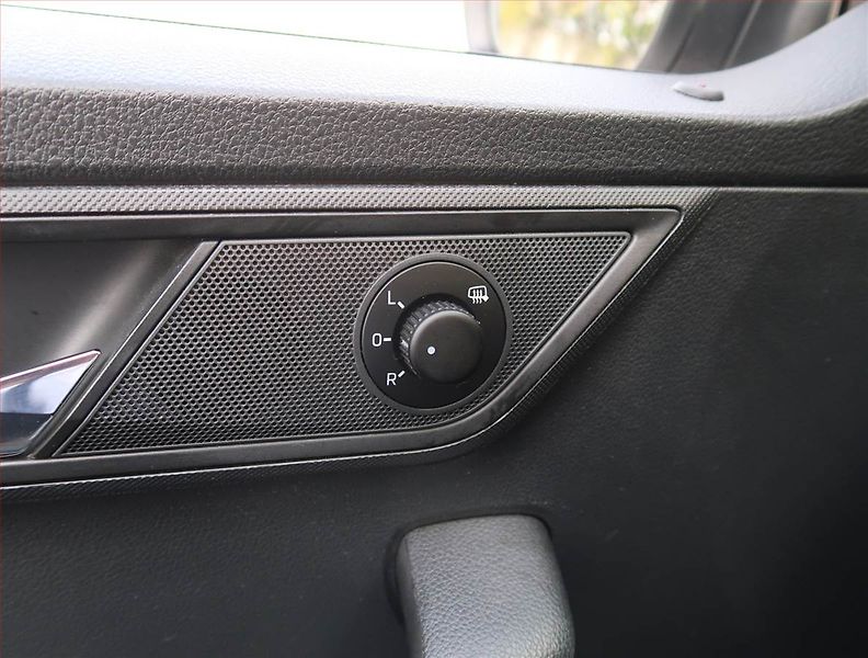 Škoda Fabia (2022) 1.0 TSI, Serv.kniha, Tempomat - fotka 23 z 23