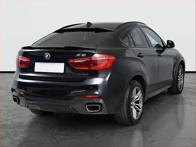 BMW X6 (2016) xDrive30d - fotka 5 z 25