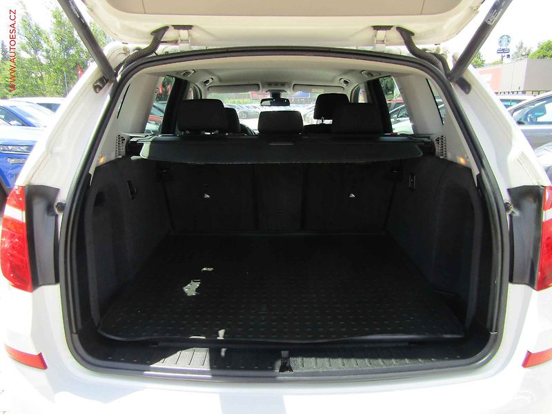 BMW X3 (2014) 2.0D, ČR, AT - fotka 7 z 18