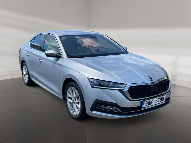 Škoda Octavia 1,5 e-TEC 110 Style AT - fotka 1 z 11