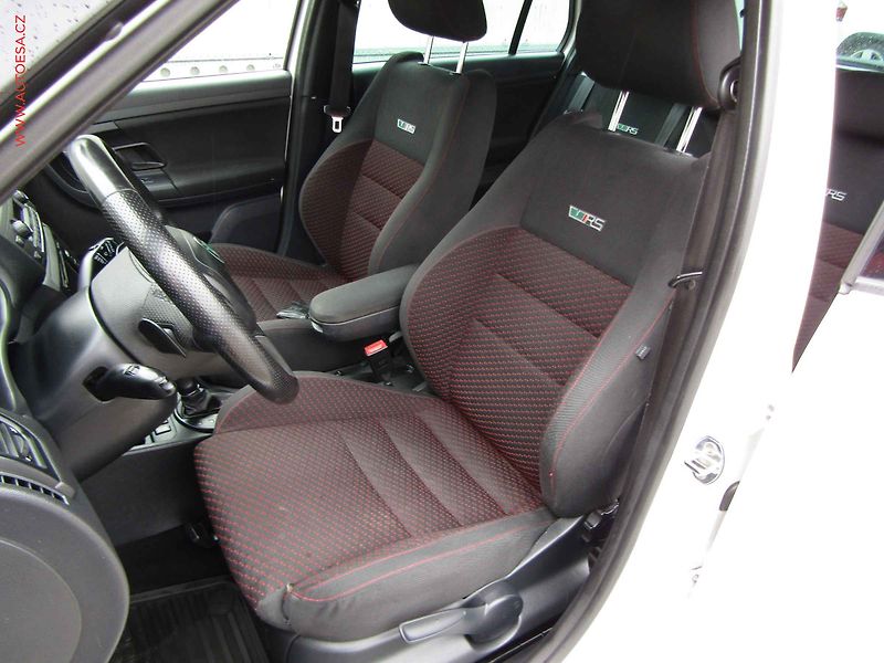 Škoda Fabia (2010) 1.4 TSi, ČR, RS, servis.kniha - fotka 9 z 19